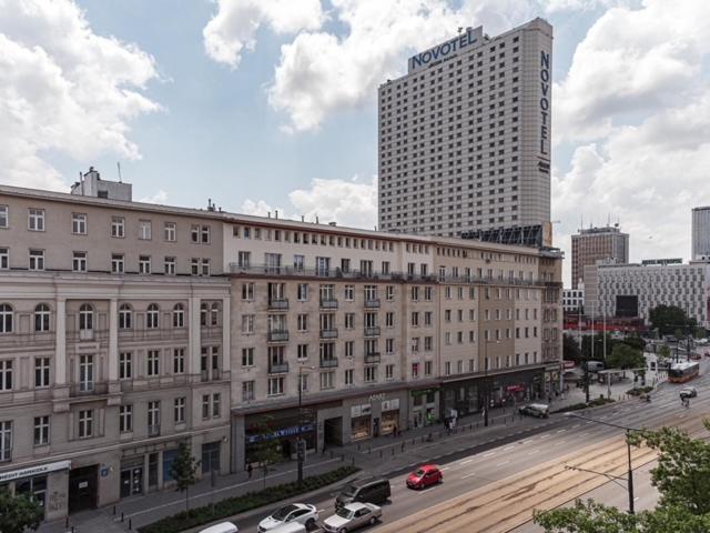 Jerozolimskie Apartments Варшава Экстерьер фото